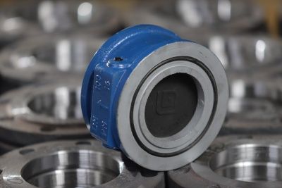 Клапан обратный (межфланцевый чугунный ) В Уфе